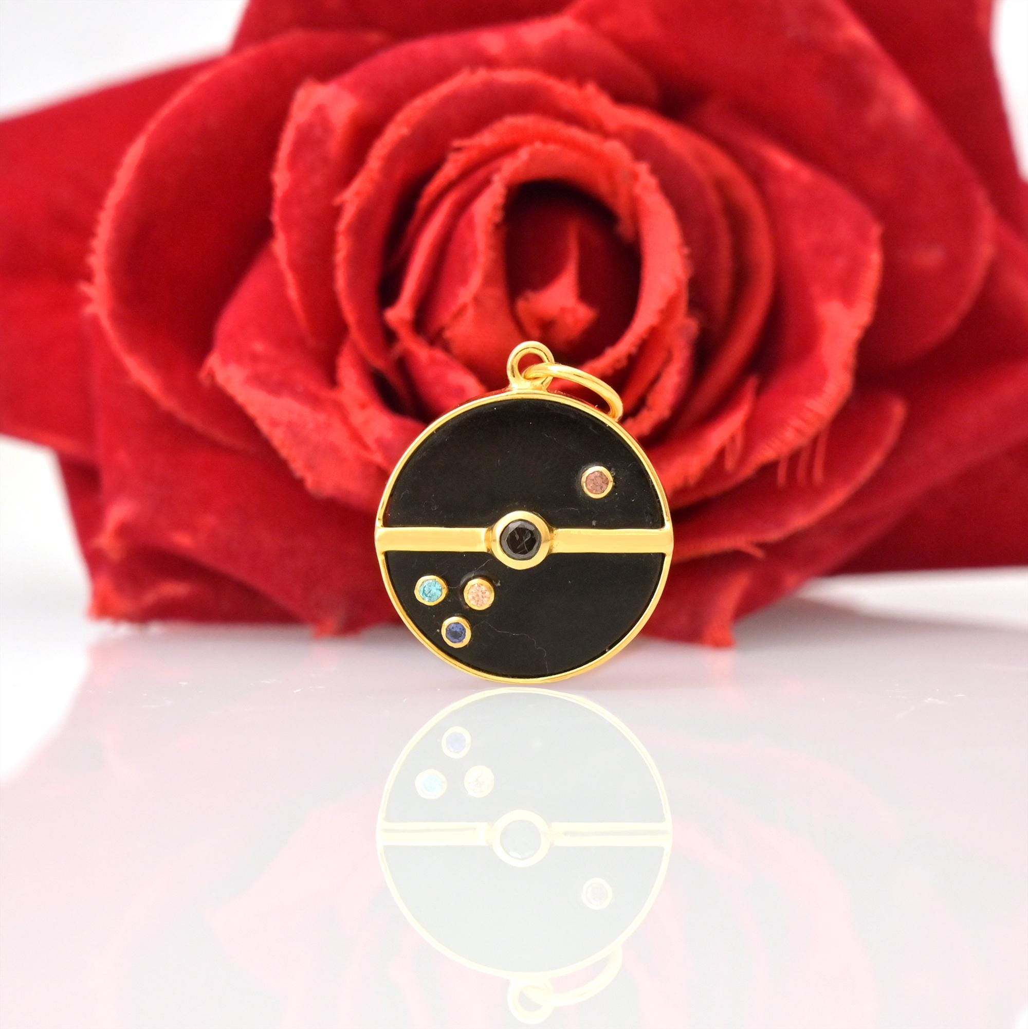 Handmade Gemstone Compass Pendant, Designer Style - Suren Jewels | SKU: SJP4859-SLYGBOMG-25M