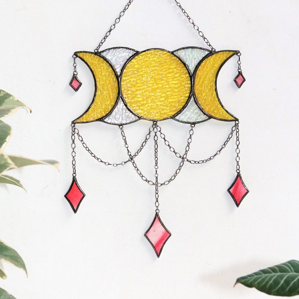 Dreamcatcher yellow moon phases. Stained glass window decor. Dreamcathcer phases moon. Suncatcher moon. Wall decor for room. Hand made gift