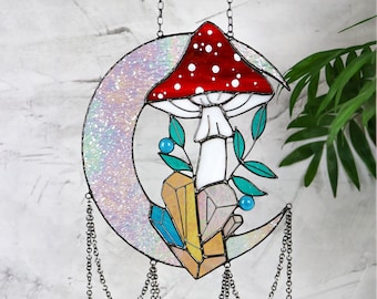 Attrape-soleil, champignons avec cristaux pour la lune, décoration suspendue, vitrail, amanite des mouches, art mural, décoration cottagecore, fait main, cadeau pour un ami