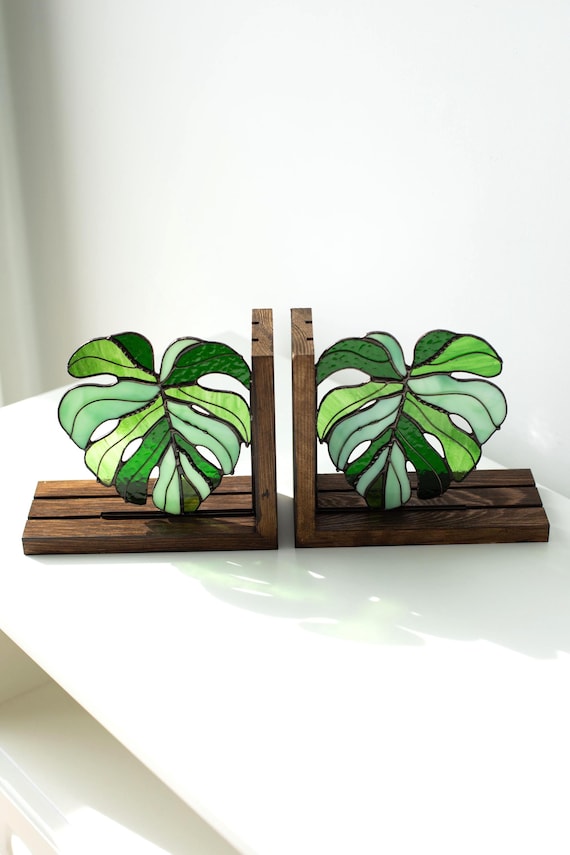 Bookends Monstera albo Stained glass Book holder Flowers Bookshelf decor Unique bookends Mothers day gift Flower Monstera mint