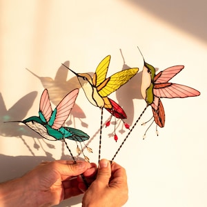 Blumenstecker Kolibri Glasmalerei Kolibri Pflanzenstecker Gartenstecker Kolibri Kunst Gärtner Geschenke Pflanzgefäß Dekor Muttertag