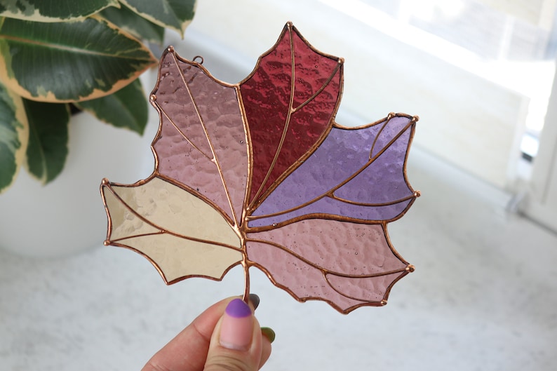 Suncatcher maple leaf Stained glass maple leaf Canadian maple decor Wall art decor Window hangings decor Gifts for plant lovers image 8