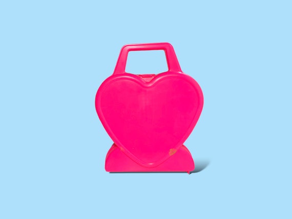 Vintage Pink Barbie Heart Case. - image 9