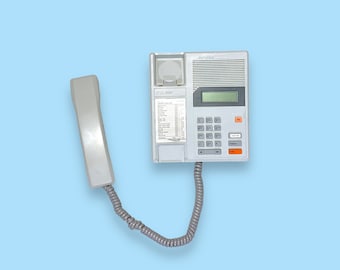Vintage Y2K Cord Telephone.