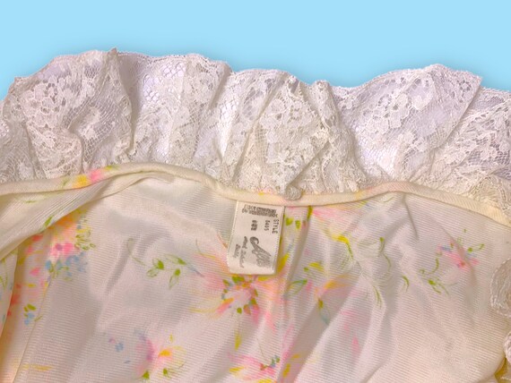 Vintage Lace Button Blouse. - image 2