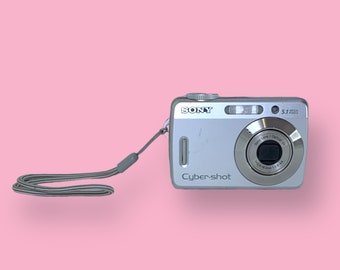 Nikon Coolpix L16 Appareil Photo Numérique – Argenté – Occasion état Proche Neuf