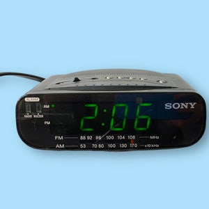 Vintage Y2K Sony Dream Machine Digital Clock Radio.Works!