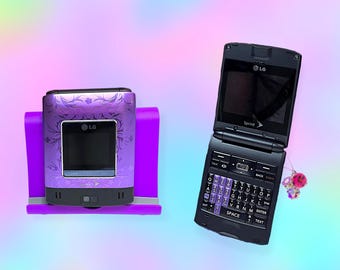Vintage Y2K Purple LG Flip Cell Phone.As is .