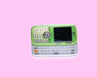 Vintage Y2K Green LG Keyboard Cell Phone.