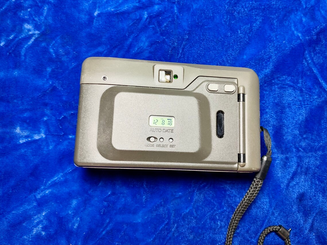 Vintage Y2K Vivitar Film Camera. Etsy