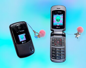 Vintage Y2K LG Mobile Flip Cell Phone.Works.As is.