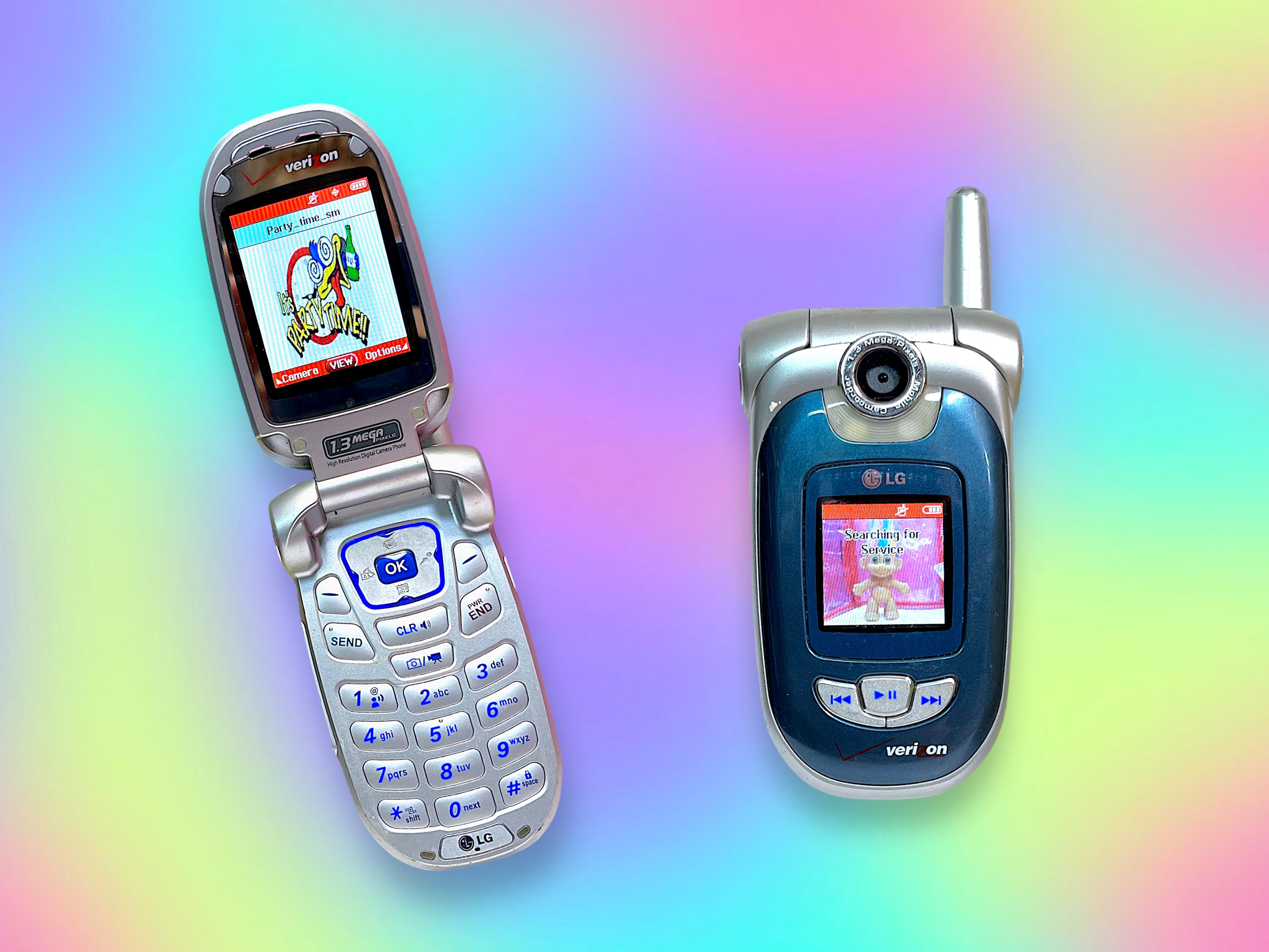 邦楽 We Love Telephones!!! Vintage Y2K LG Camera Flip Cell Phone.works! Rare! - Etsy