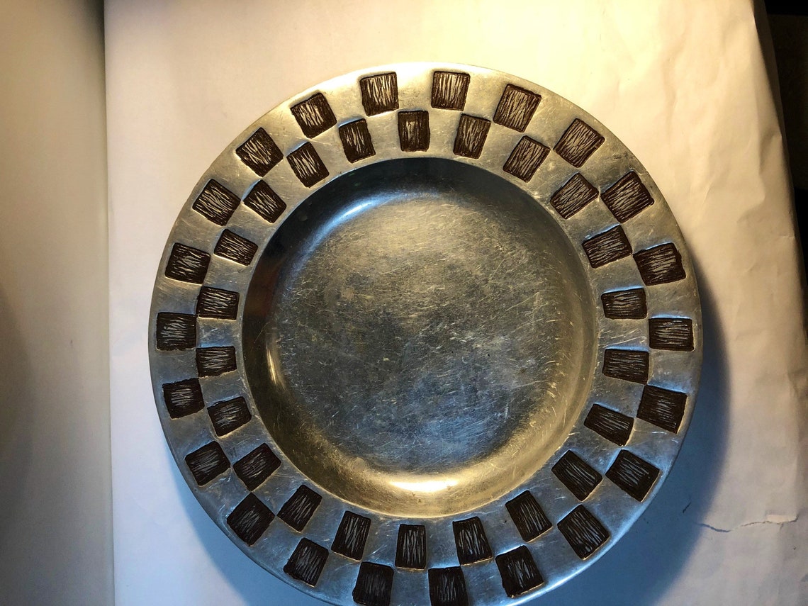 Large Round metal decorative tray Etsy