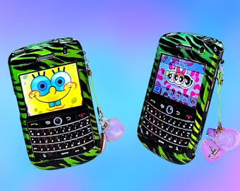 Vintage Y2K BlackBerry Keyboard Cell Phone w/Rhinestone Case!Works!