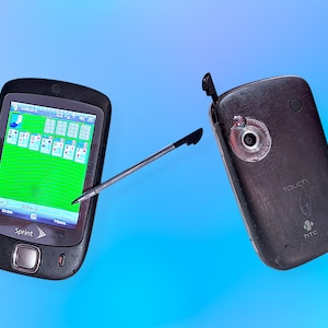 Teléfono móvil vintage Y2K con pantalla táctil. ¡Funciona! Probado.