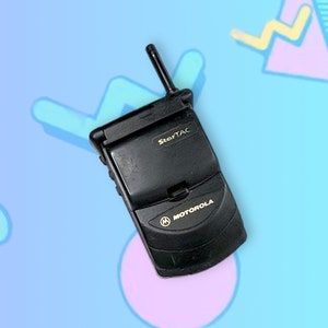 Vintage 90s Motorola Mobile Flip Cell Phone.Rare!