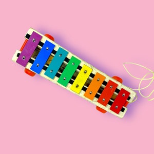 Vintage Fisher Price Rainbow Pull Along xylophone Music Toy.Cute!