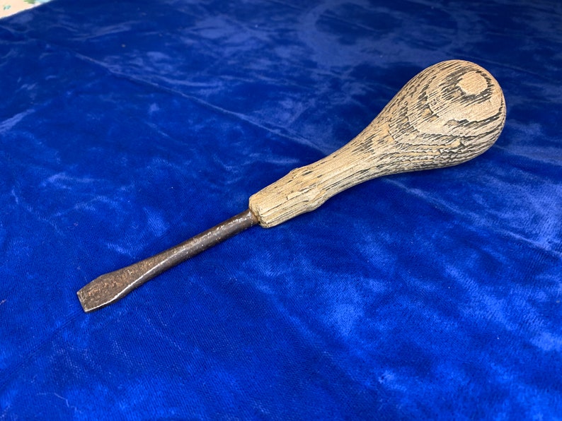 Vintage Screwdriver wooden hand Tool. Unique! Vintage Screwdriver wooden hand Tool. Unique!