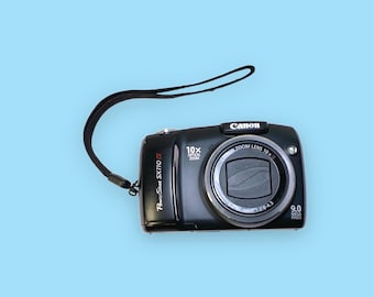 Vintage Y2K Canon PowerShot Digital Camera.Untested.As is.