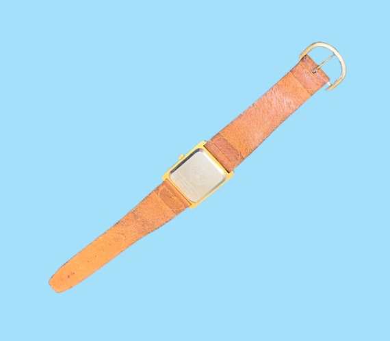 Vintage Gold Fossil Watch Leather Band. - image 7