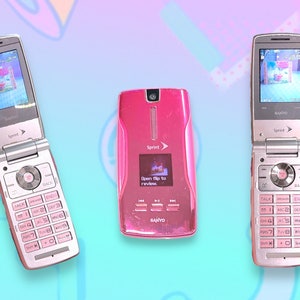 Vtg Y2K Pink Sanyo Camera Flip Cell Phone. Rare.Works!