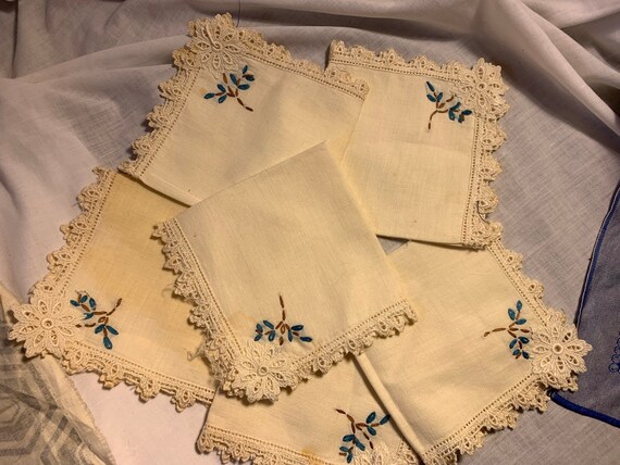 Vintage Lace Embroidery handkerchiefs - image 2