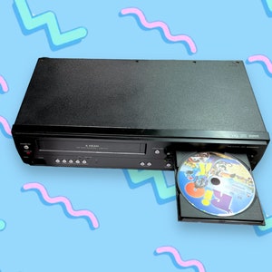 Vintage Magnavox DVD Player VHS Vcr Combo. Works.