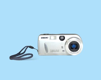 名機動作品 平成レトロ Y2K SONY Cyber−Shot DSC- P43 Vintage Sony Cyber-shot DSC-P43 4.1MP Digital Camera, Made