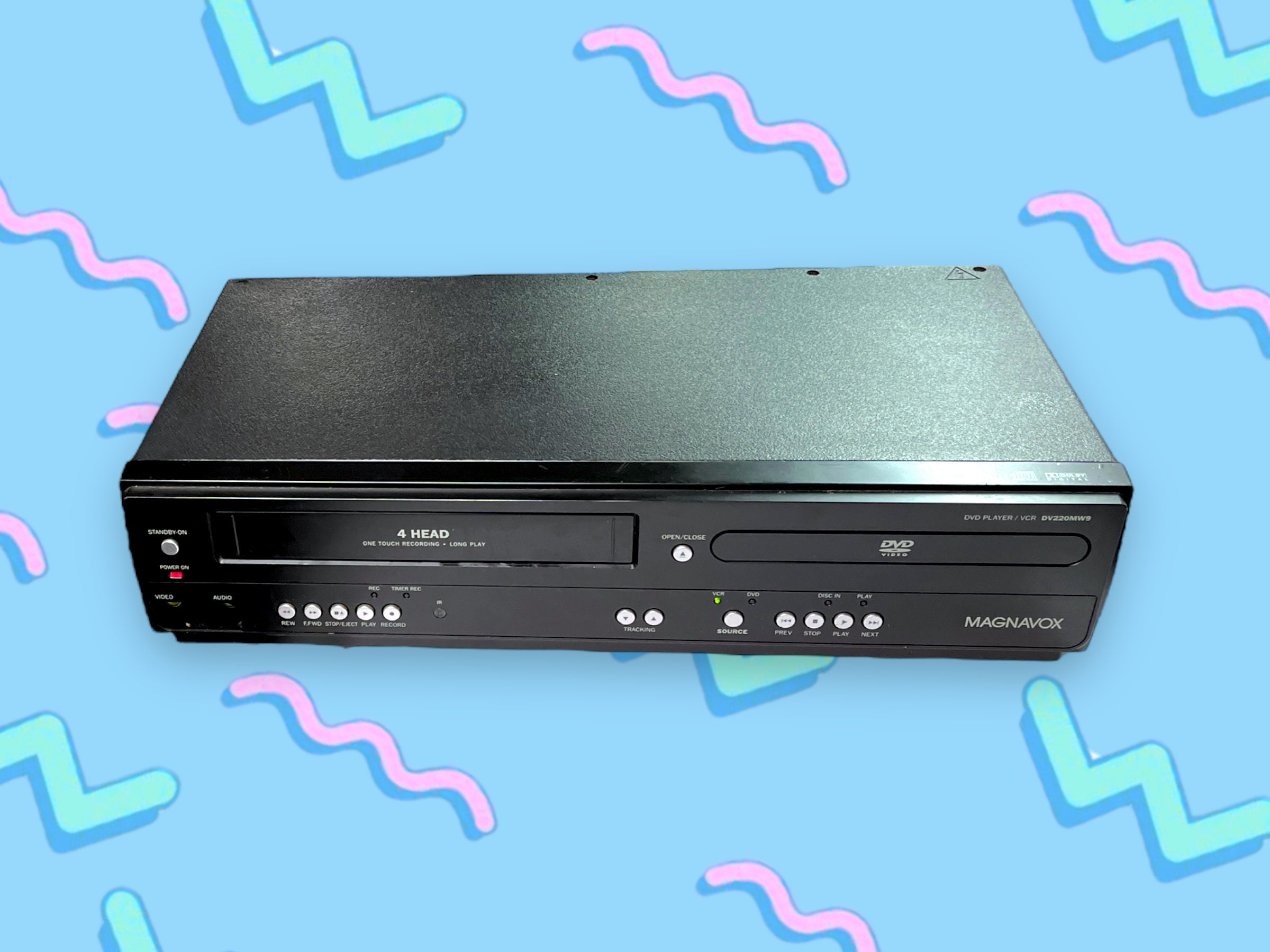 Magnavox - Reproductor de DVD y VCR. DV220MW9