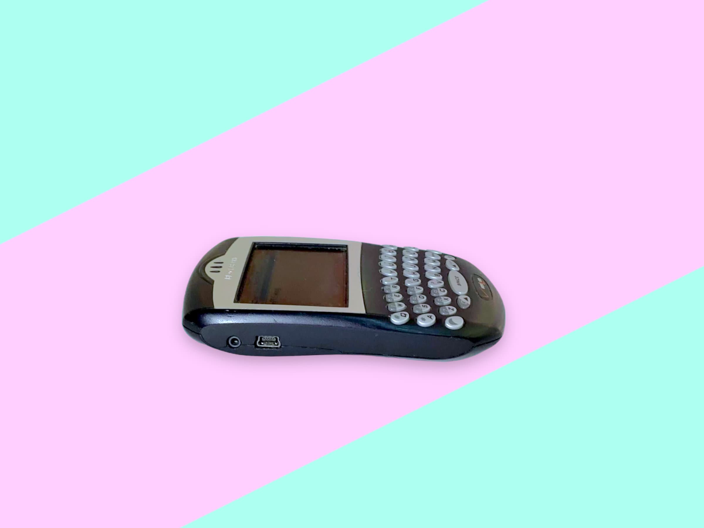 【Y2K】Blackberry × 鸟鸟 Fancy pop one-piece Vintage Y2K Blackberry Cell Phone.works.as Is. - Etsy
