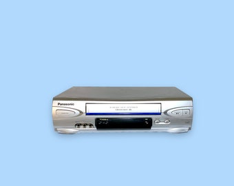 Videoregistratore Panasonic VHS vintage. Così com'è.