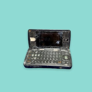 Vintage Camera Flip Cellphone. Worn parts/Repair. Damage/As is.