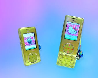 Vintage 200’s Y2K LG Mobile Slide CellPhone.Works!