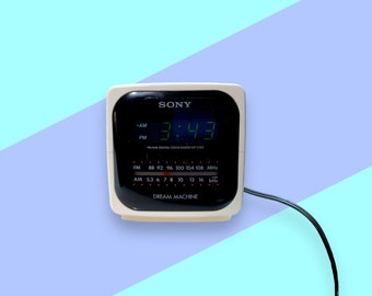 Vintage Sony Dream Machine Digital Clock Radio. Works!