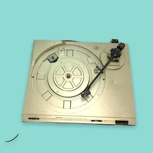Vintage Panasonic Player System.