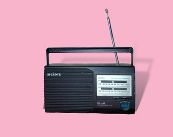 Radio BoomBox Sony vintage. Fonctionne.
