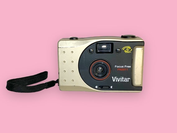 Vintage Y2K Vivitar Camera.