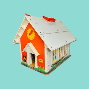 Vintage Fisher Price School House Toy.