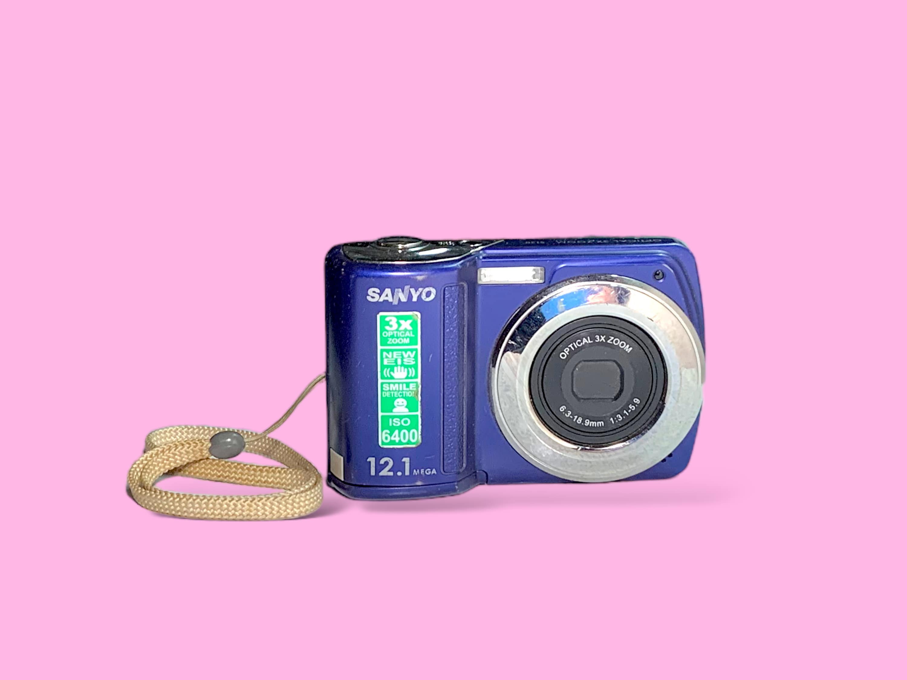 Sanyo Digital Camera - Etsy