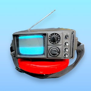 Vintage Portable TV Television set.Works.As is.