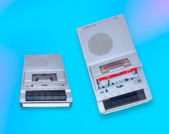 Vintage Cassette Tape Recorder Player.Emerson.