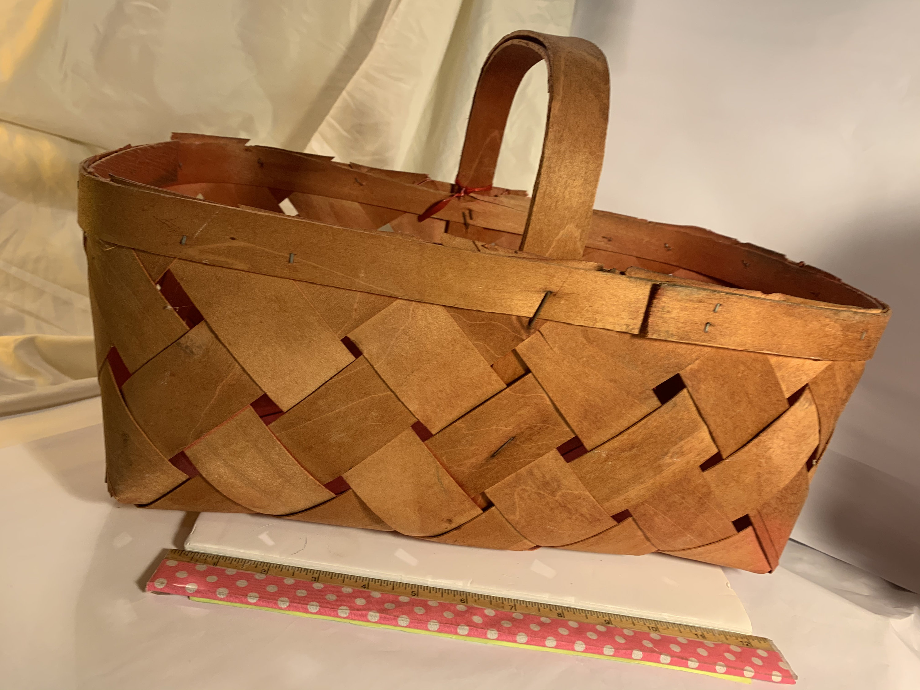 Vintage Large Woven picnic basket with Handle. Etsy