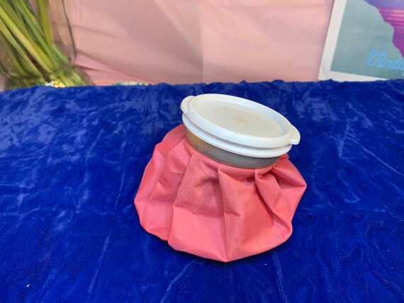 Vintage Pink Refillable Ice Cap - Gem