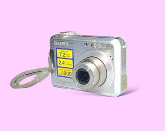 Y2K Sony CyberShot Digital Camera. Works.