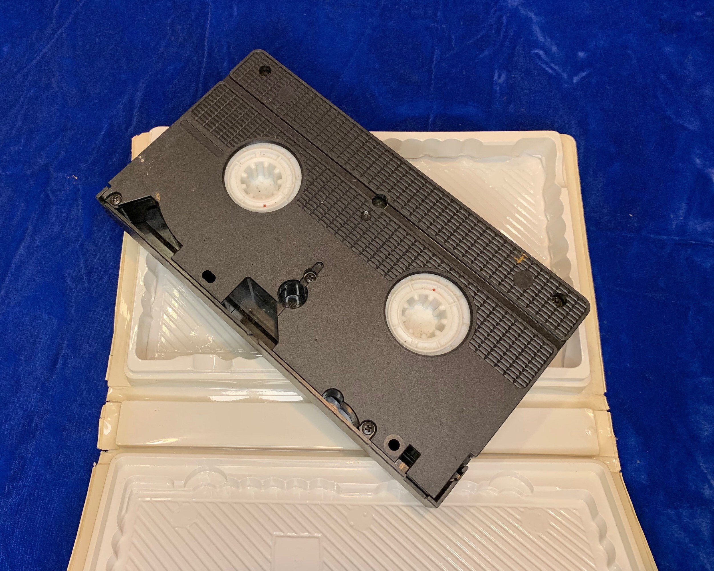 Walt Disney FILM FESTIVAL '91 盾 【非売品】 Walt Disney FILM Walt Disney FILM FESTIVAL '91 盾 【非売品】 Walt Disney FILM