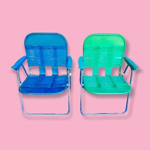 Vintage 90s Kids Folding Lawn Chairs.