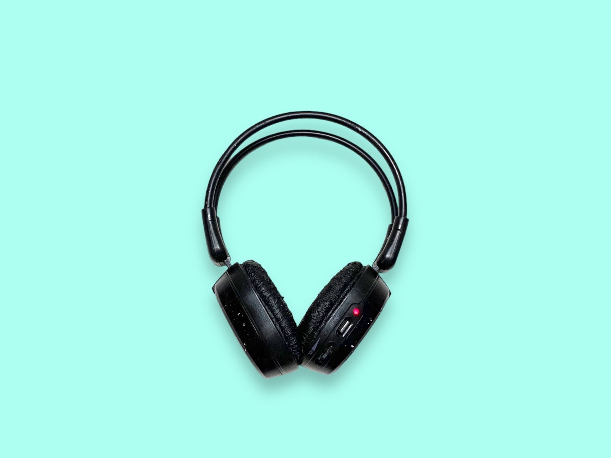noise canceling headphones amateur Porn Photos