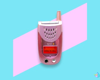 Vintage Y2K Pink Sanyo Camera Flip Cell Phone. Rare.Works!