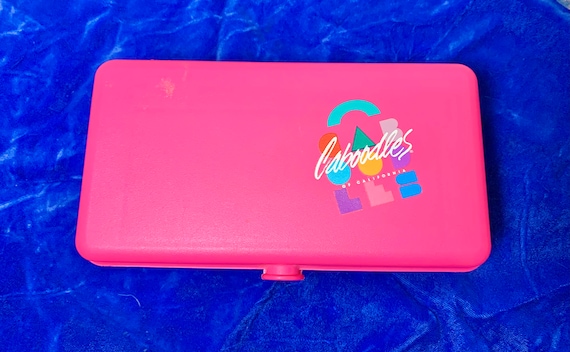 Vintage 90s Pink Caboodles Mirror Compact Case. - image 9