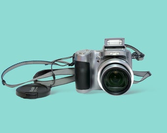 Nikon Coolpix L12 シルバー 7.0MP デジタルコンパクトカメラ 動作確認